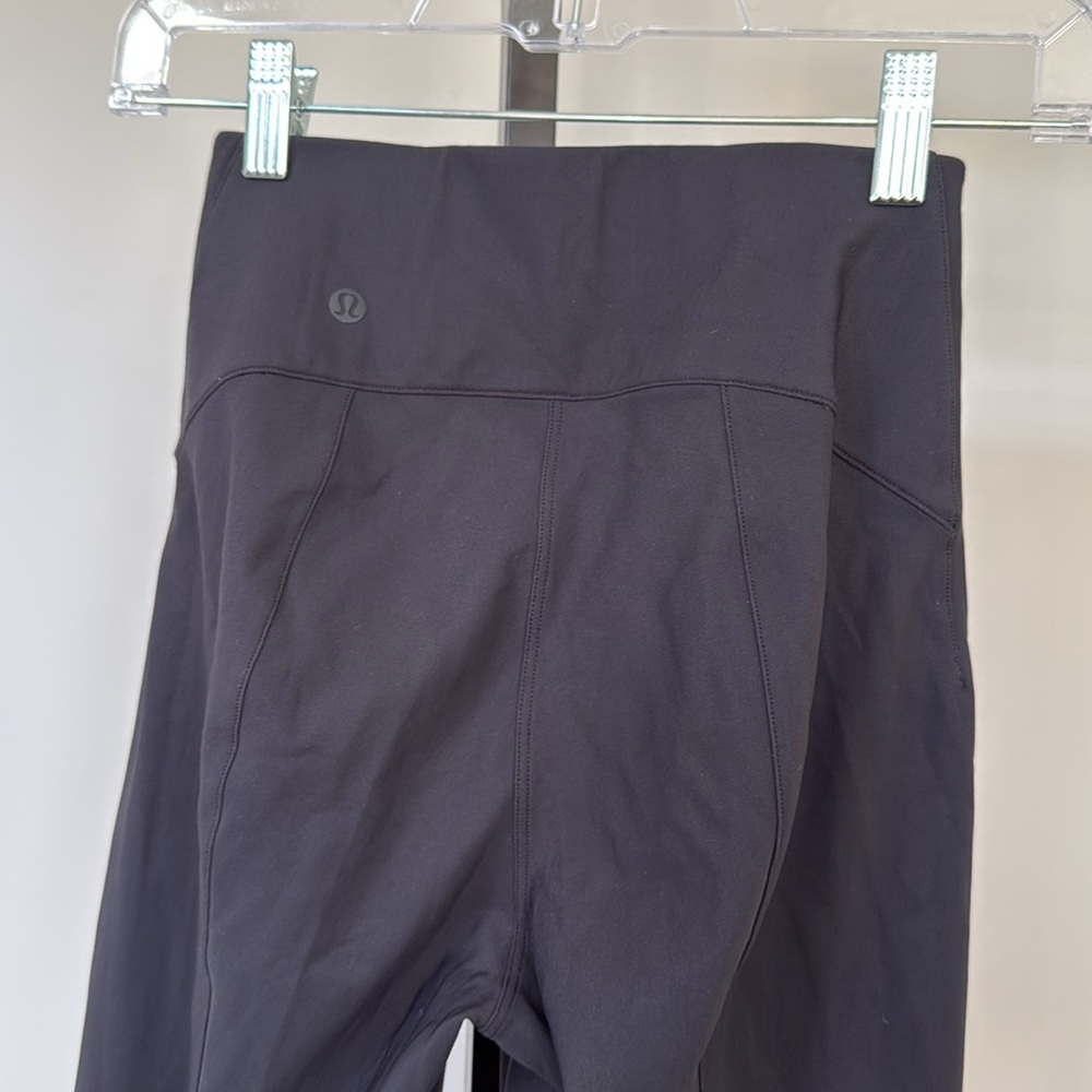 Lululemon trouser leggings size 2 - Picture 5 of 6